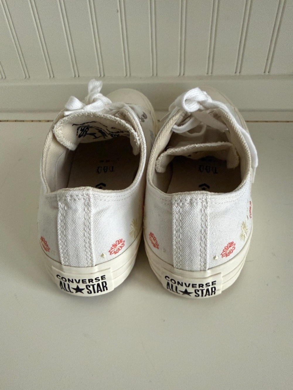 Converse Wmns Chuck Taylor All Star Low 'Embroidered Floral - Egret' - Picture 4 of 7